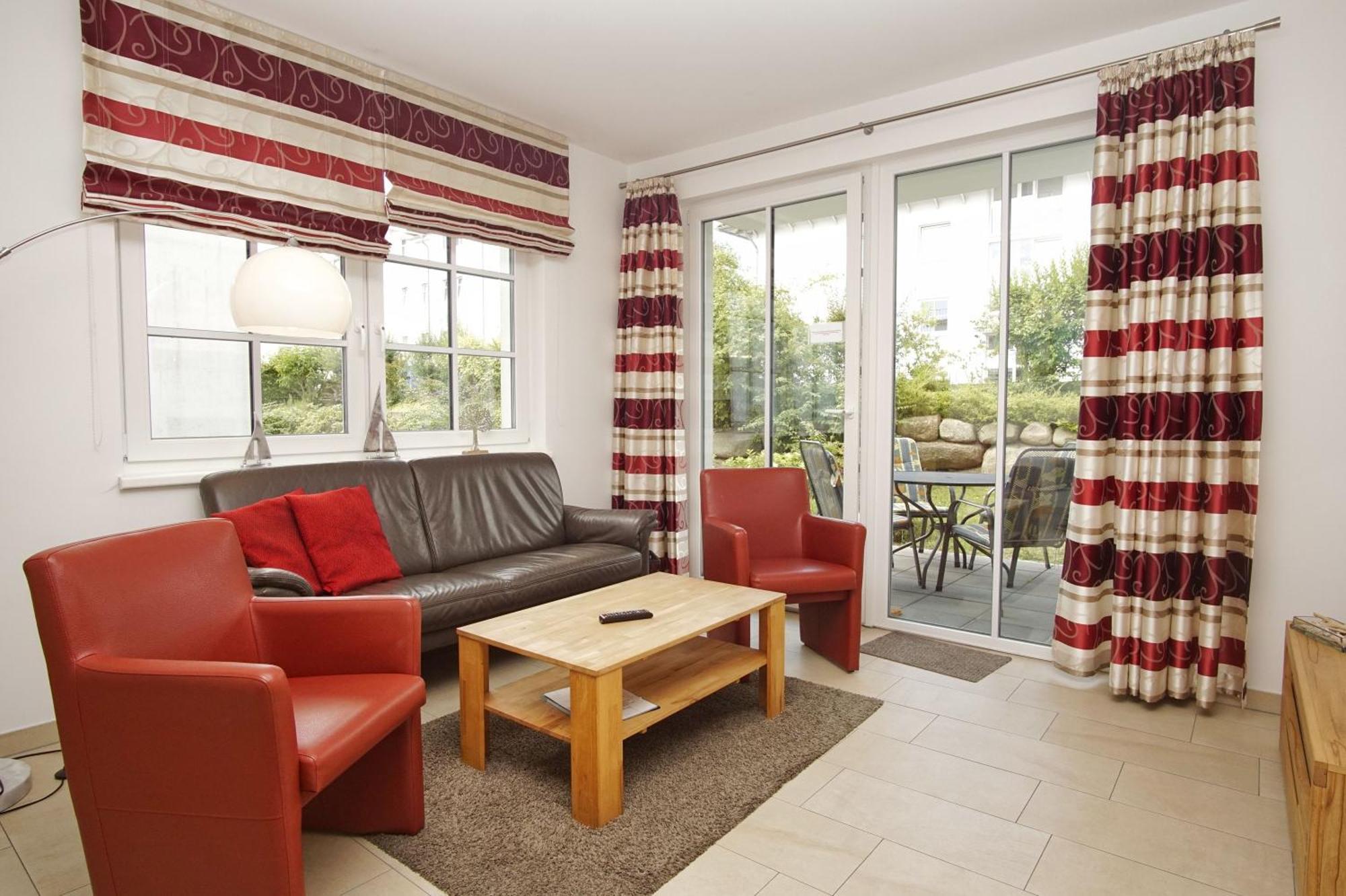 Terrasse, Gratis Nutzung Vom Ahoi Erlebnisbad Und Sauna In Sellin - Villa Antje Fewo 04 Goehren  Ngoại thất bức ảnh