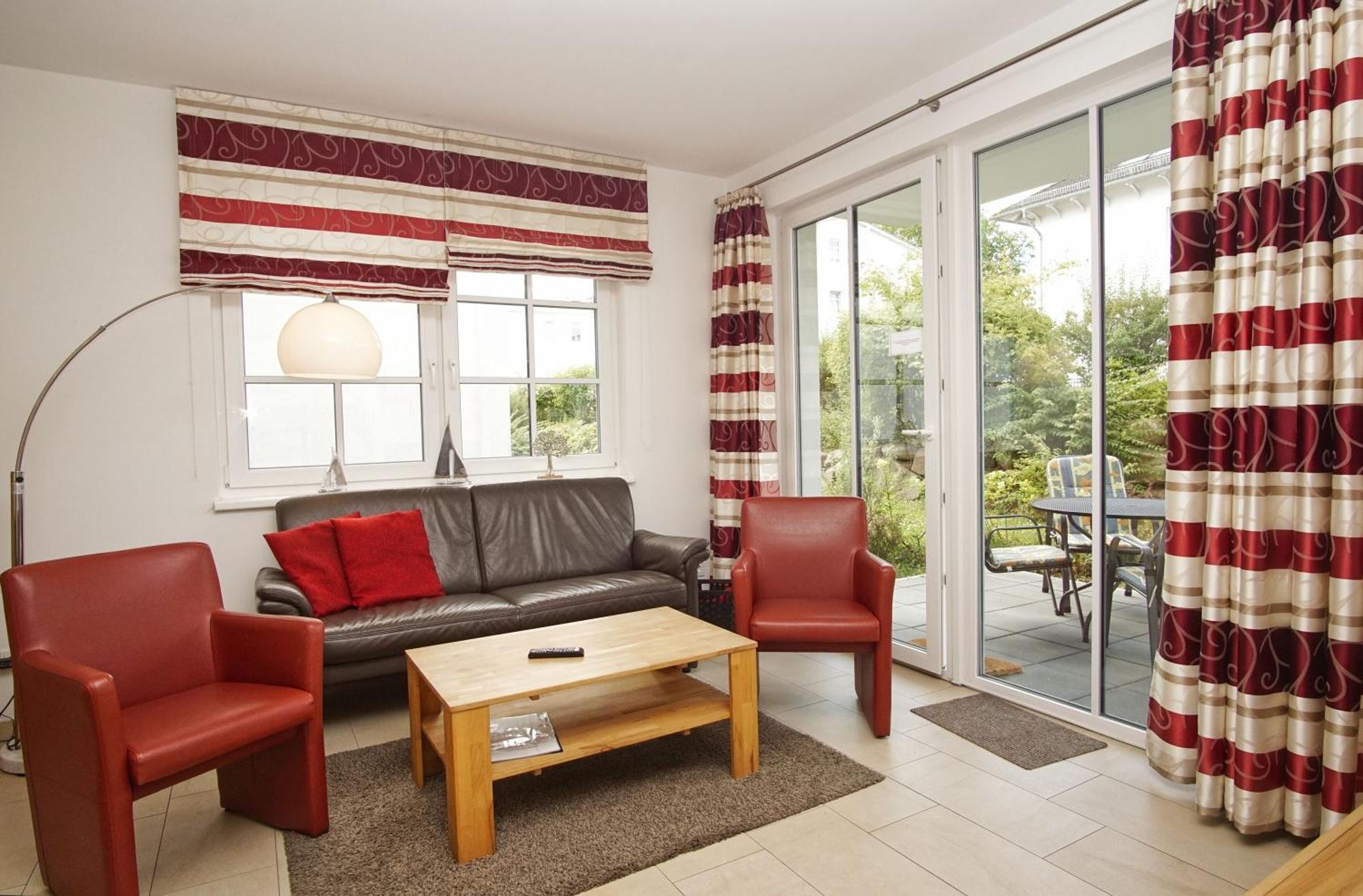 Terrasse, Gratis Nutzung Vom Ahoi Erlebnisbad Und Sauna In Sellin - Villa Antje Fewo 04 Goehren  Ngoại thất bức ảnh